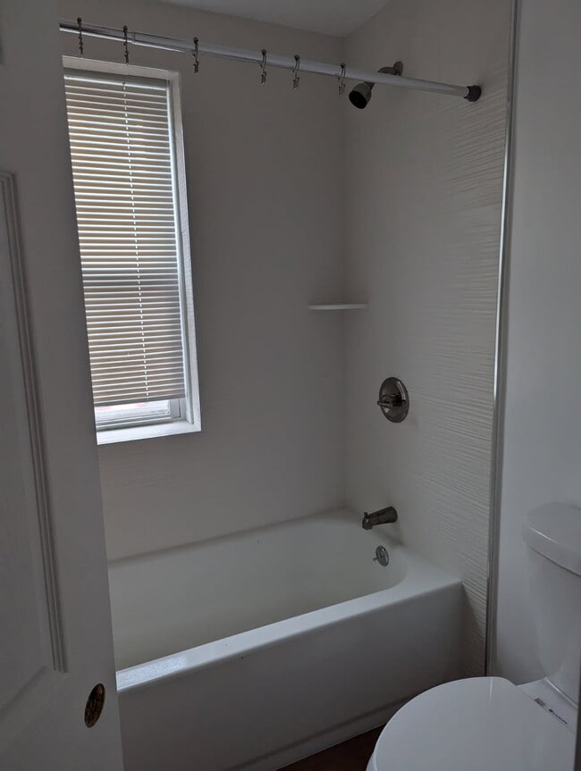 Foto del edificio - 152 Oak St