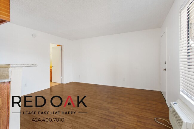 Foto del edificio - 1 MONTH FREE! Bright and Airy One Bedroom ...