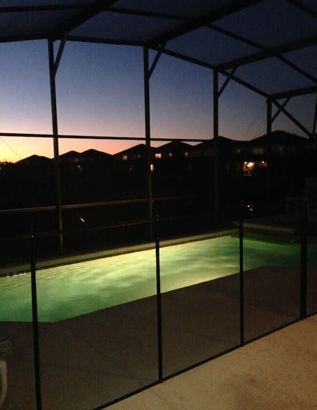 Building Photo - 249 Rosso Dr