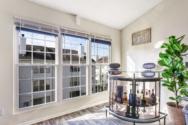 Foto del edificio - 1107 Huntmaster Terrace NE