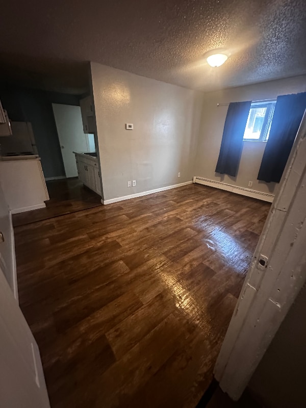 Primary Photo - 635 10th Ave