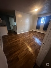 Building Photo - 635 10th Ave