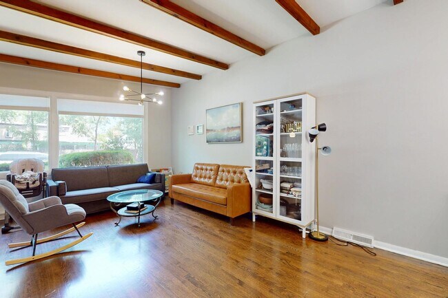 Foto del edificio - 3719 Greenwood St