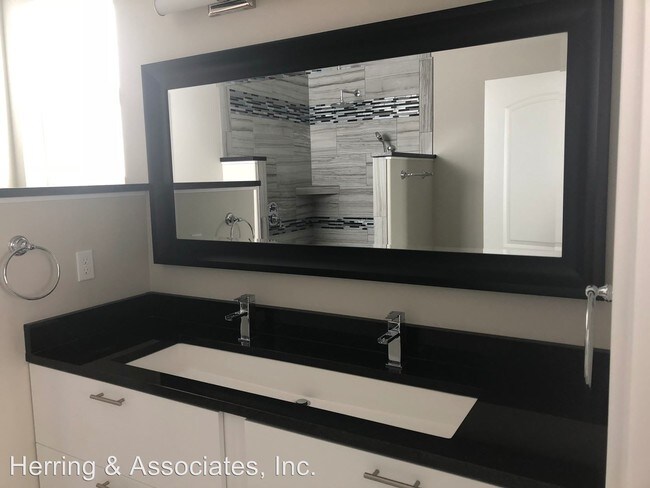 Foto del edificio - 5 br, 4 bath House - 3979 Crestview
