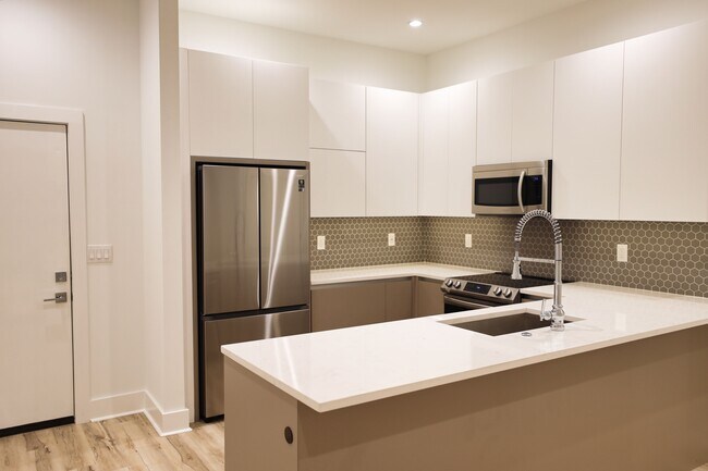 Foto del edificio - 1155 Custer Ave SE