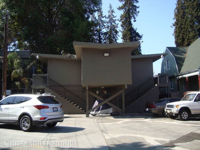Foto del edificio - 2531 E 16th St
