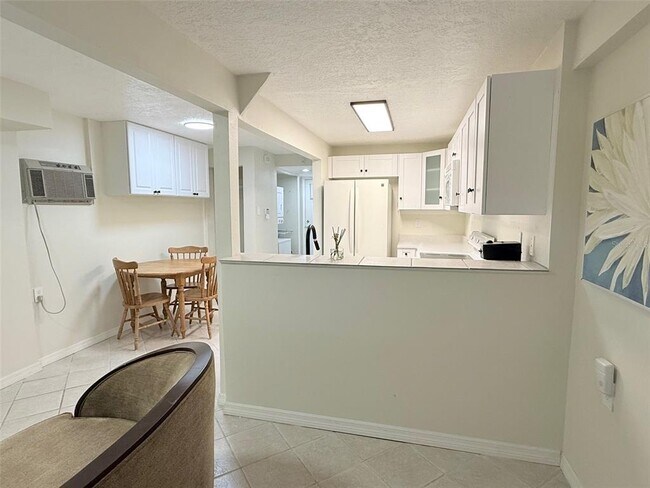 Foto del edificio - 707 40th St W