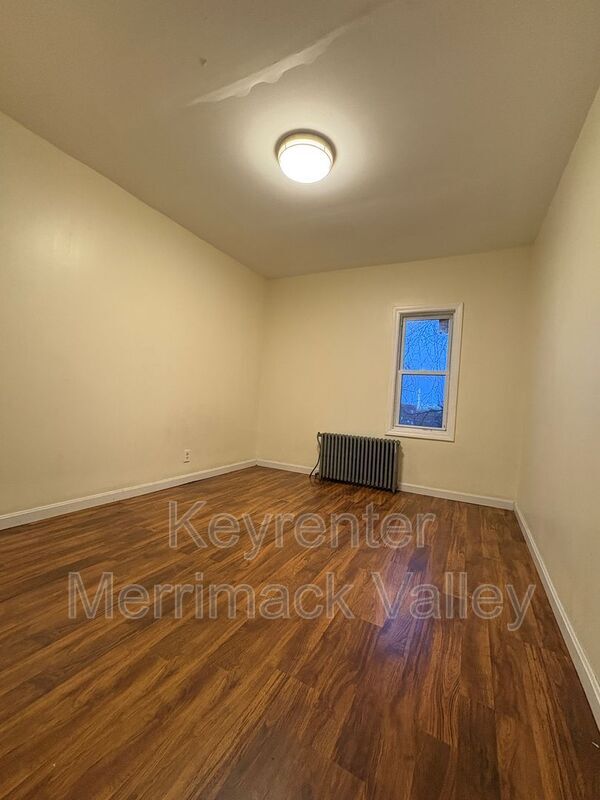 Foto del edificio - 58 Temple St