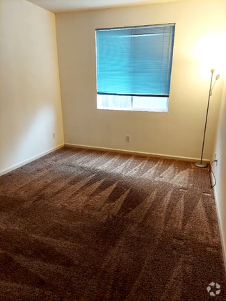 Building Photo - 1625 Dreamy Way