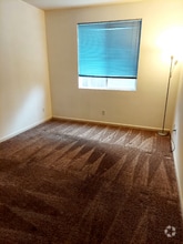 Building Photo - 1625 Dreamy Way