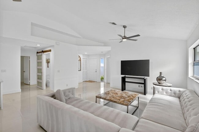 Photo - 2218 NW 52nd St Townhome