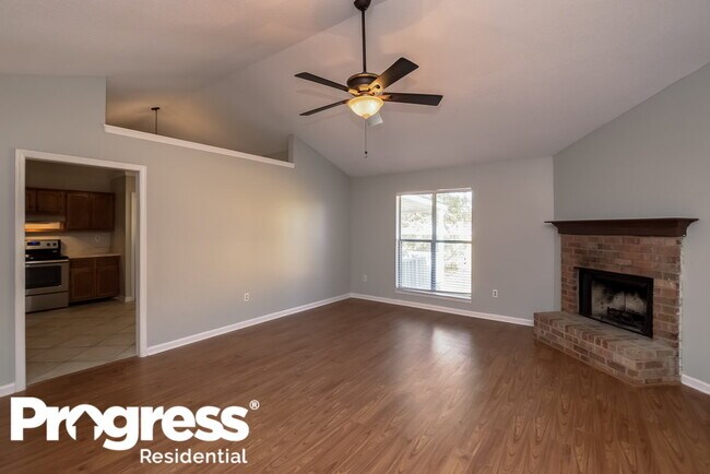 Foto del edificio - 10378 Yates Dr