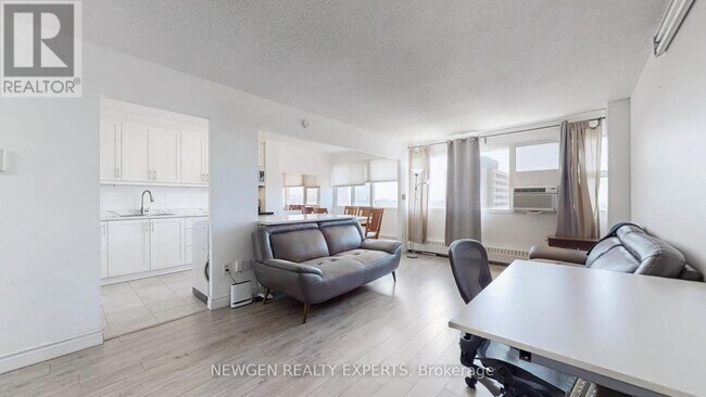 Photo du bâtiment - 735-2735 Don Mills Rd.