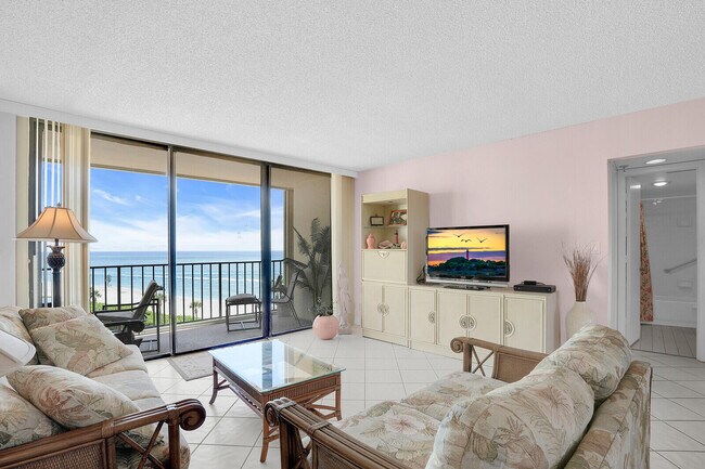 Foto del edificio - 100 Ocean Trail Way