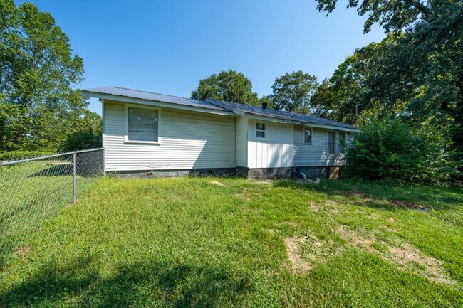 Foto del edificio - Lovely 3-Bedroom Home in the Heart of Pleasant Grove