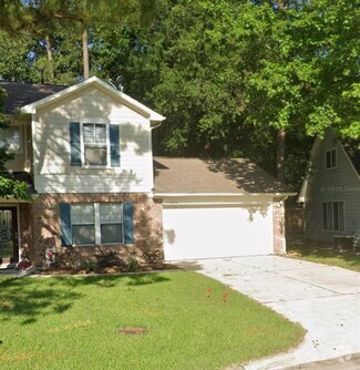 Building Photo - 18174 Woodsdale Ct