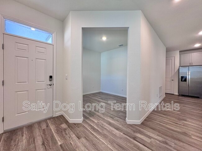 Building Photo - 2697 Kinsale Ln