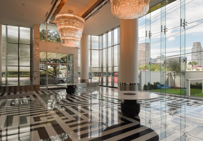 Foto del edificio - 4521 San Felipe St