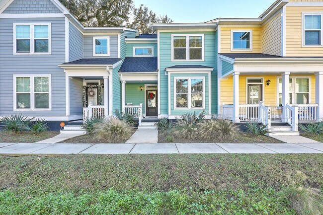 Foto del edificio - New Townhome in Park Circle!