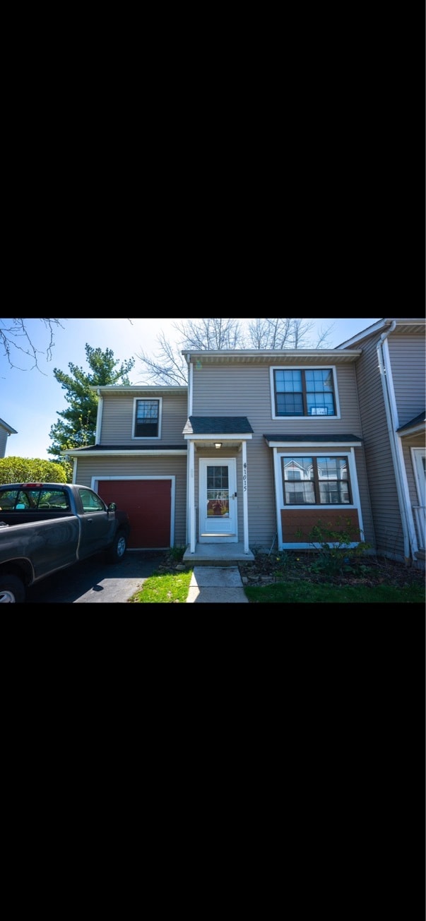 Building Photo - 1015 Philadelphia Dr