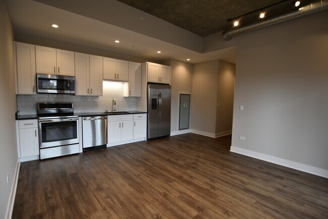 Foto del edificio - 3833 N Broadway