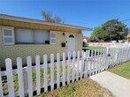 Foto principal - 4805 Avenue G