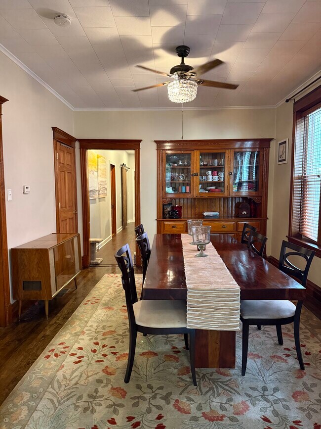 Foto del edificio - 1815 N Paulina St