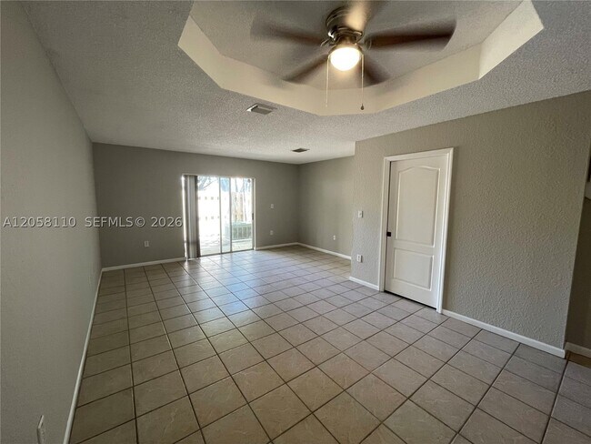 Building Photo - 14124 SW 121st Pl