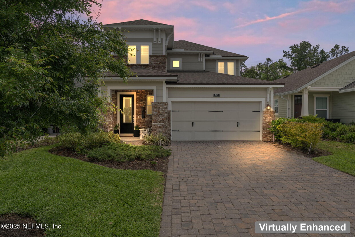 Foto principal - 381 Pioneer Village Dr
