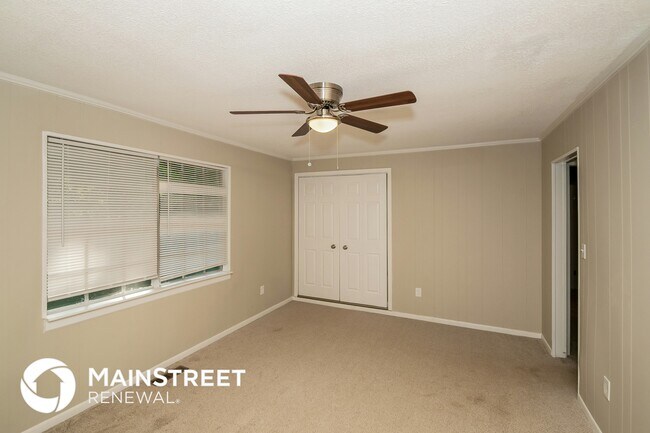 Foto del edificio - 436 15th Ln NW