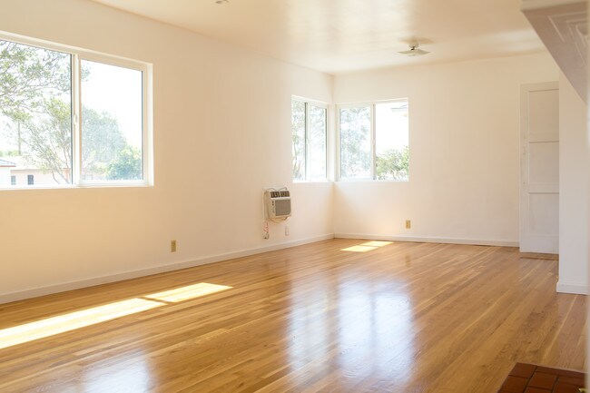 Foto del edificio - 1041 S Valencia St