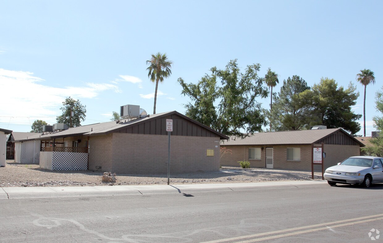 Building Photo - 12645 N 113th Ave