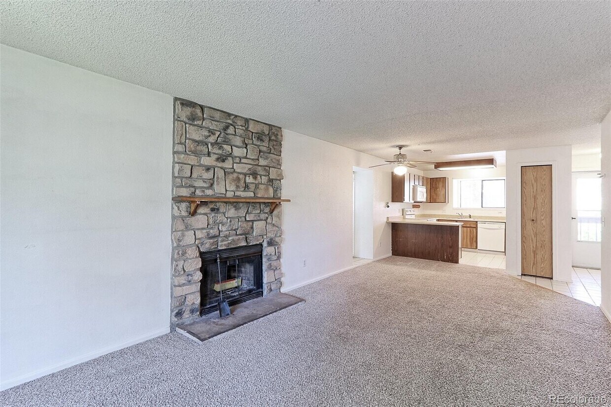 Foto principal - 8625 Clay St