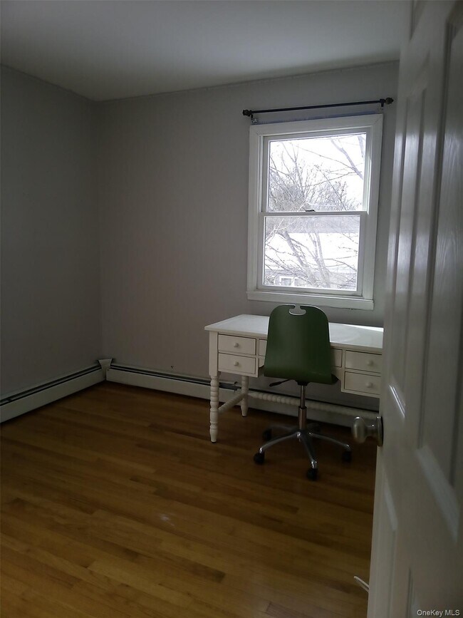 Foto del edificio - 107 Barnes Rd