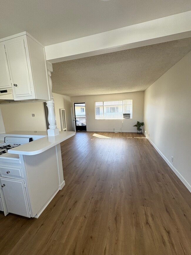 Building Photo - Villa Placentia