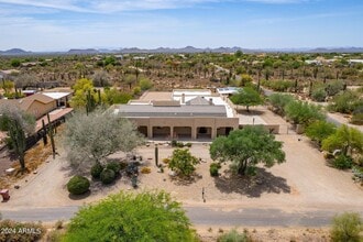 Building Photo - 26960 N 61st St