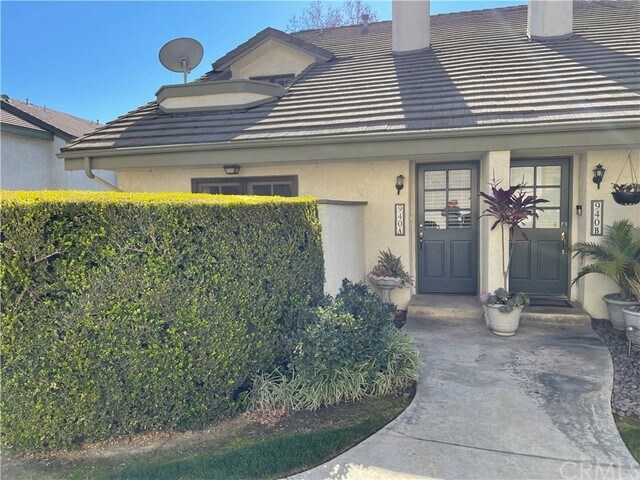 Foto principal - 940 W Arrow Hwy