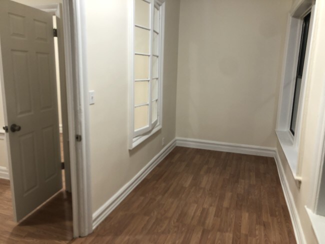 Foto del edificio - 321 96th St