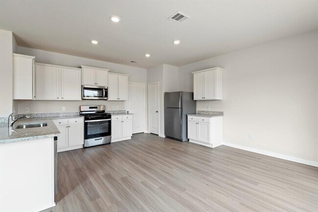 Foto del edificio - 457 Sunny Highlands Dr