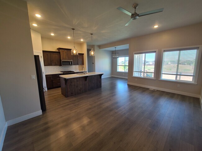 Foto del edificio - 2156 War Admiral Ln