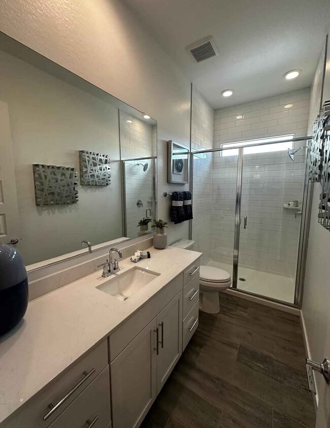 Building Photo - 4017 W La Mirada Dr