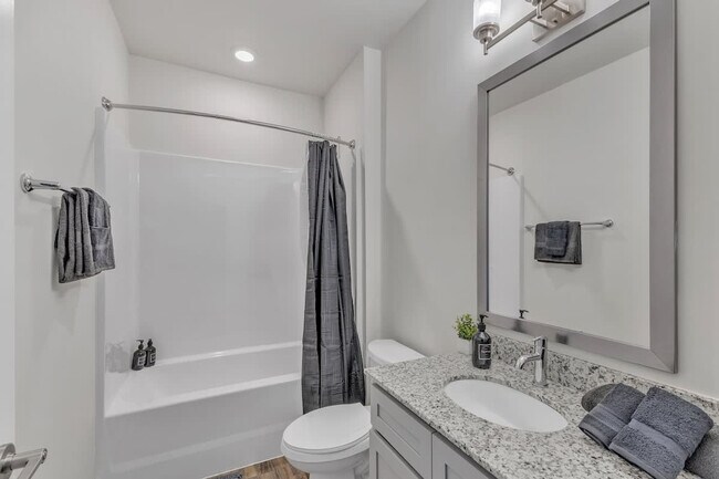 Building Photo - 514 Pleasant Dr