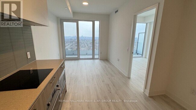 Building Photo - 36 Olive Ave