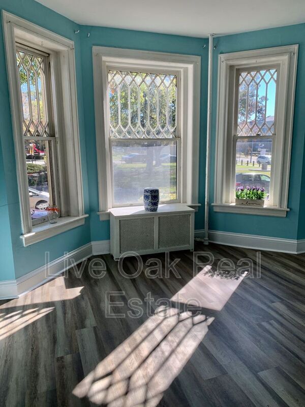 Foto del edificio - 709 Stockley Gardens