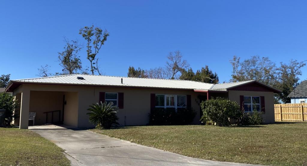Foto principal - 706 Indiana Ave