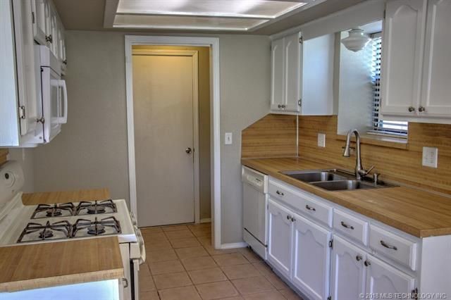 Building Photo - 3 Bedroom 2 bath in Union Schools