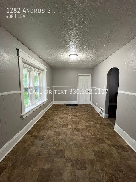 Building Photo - 1282 Andrus St