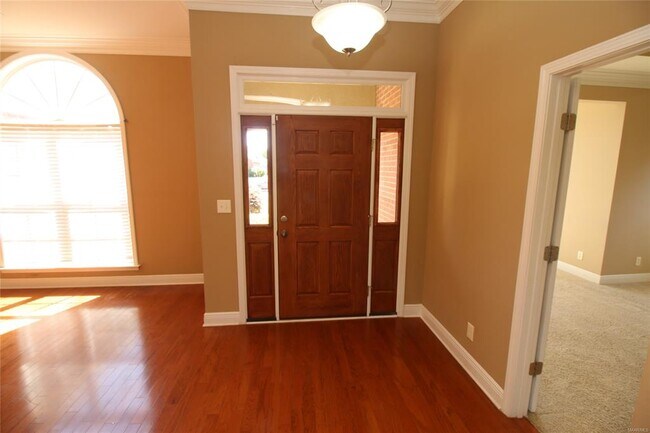 Building Photo - 649 Whistlewood Rd