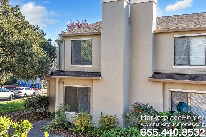 Primary Photo - 101 Village Cir
