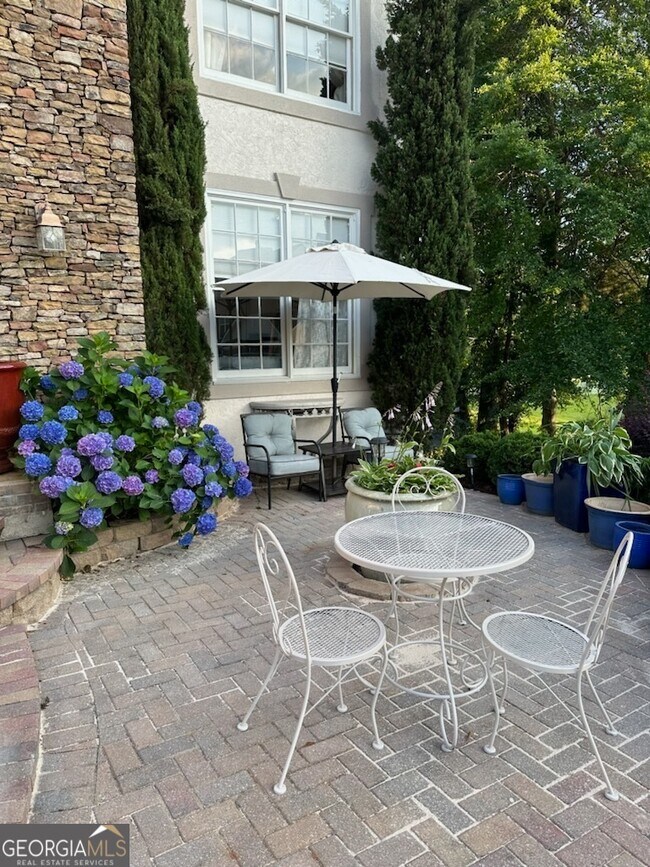 Foto del edificio - 2092 Merrymount Dr